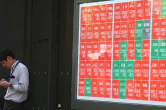 Κατακρημνίζονται οι μετοχές ασιατικών αυτοκινητοβιομηχανιών μετά τους δασμούς Τραμπ