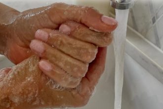 Soap Nails: Η «νέα» τάση που υπήρχε απο...πάντα