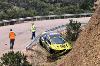 Δυτ. Ελλάδα: Ατύχημα με αγωνιστικό - Έπεσε πάνω στα προστατευτικά (ΦΩΤΟ - ΒΙΝΤΕΟ)