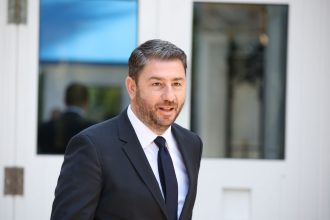 Ανδρουλάκης για την Ημέρα της Γυναίκας: «Η ισοτιμία, ο σεβασμός και οι ίσες ευκαιρίες αποτελούν ζητήματα διαρκούς αγώνα»