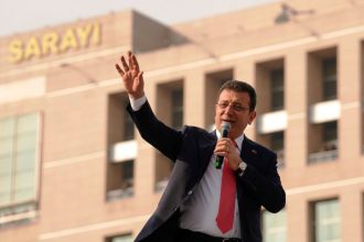 Το Πανεπιστήμιο της Κωνσταντινούπολης ακύρωσε το πτυχίο του Εκρέμ Ιμάμογλου - Δεν μπορεί να εκλεγεί πρόεδρος