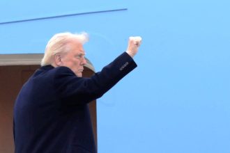 Γροιλανδία: Συμφωνία για κυβέρνηση ευρείας πλειοψηφίας, στη σκιά των πιέσεων Τραμπ για έλεγχο του νησιού από τις ΗΠΑ