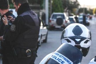Πατρινό Καρναβάλι: Πάνω από 2.000 έλεγχοι, 240 προσαγωγές και 92 συλλήψεις - Κατασχέθηκαν ναρκωτικά και 2.300 παράνομα προϊόντα