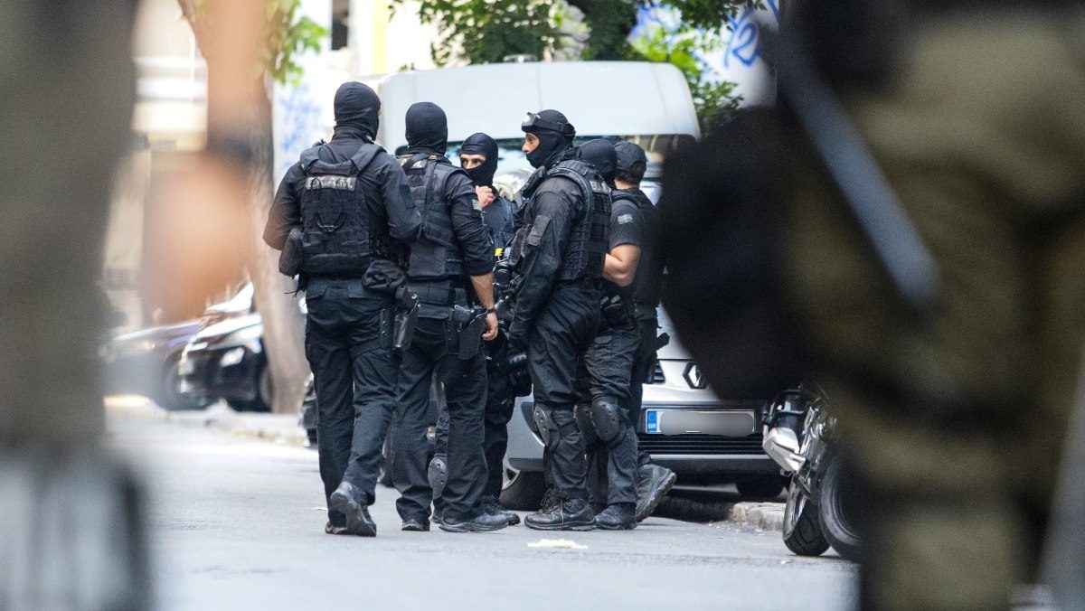 Κύκλωμα λαθρεμπορίου καπνού: Πάνω από 150 ονόματα στη δικογραφία – Οι δεσμοί με τη Greek Mafia και οι ξυλοδαρμοί στις φυλακές Κορυδαλλού