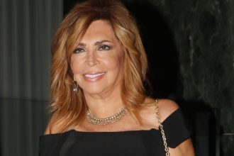 Μιμή Ντενίση: Κάποια στιγμή θα μπω στην πολιτική