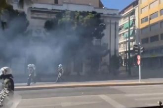 Ένταση και χημικά με «φόντο» την Ημέρα της Γυναίκας – 14 προσαγωγές στην Αθήνα