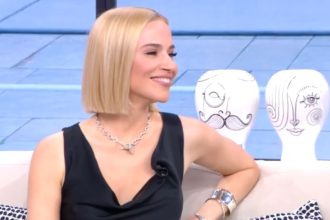 Νάντια Μπουλέ: «Είμαι πολύ αυστηρή με τον εαυτό μου αλλά πιο ελαστική με το παιδί μου»