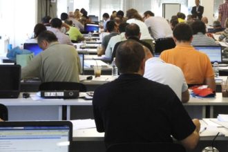 Καταργούνται «δημοφιλή» πιστοποιητικά – Τι αλλάζει στις συναλλαγές με το Δημόσιο