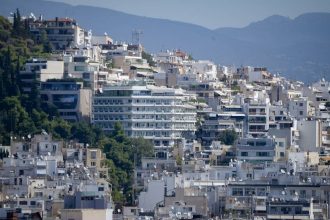 Ακίνητα: Εκτίναξη των τιμών – Ανάρπαστα τα σπίτια που κοστίζουν μέχρι 250 χιλιάδες ευρώ