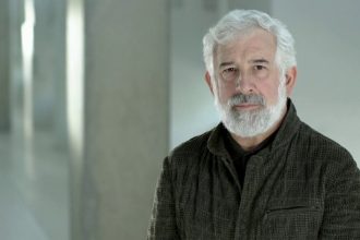 Μιχάλης Δημητρακόπουλος: «Αυτά που κατέθεσαν οι Δροσάκη, Παπούλια και Δανδουλάκη, είναι υπέρ του Πέτρου Φιλιππίδη»