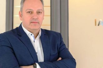 Φώτης Ηλιόπουλος: Η Ελλάδα ανήκει σ’ αυτούς που τη ζουν, την πονούν και την προσεύχονται