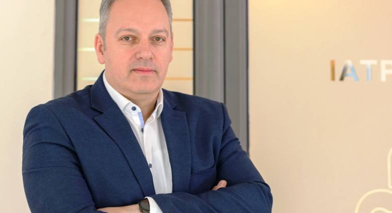 Φώτης Ηλιόπουλος: Η Ελλάδα ανήκει σ’ αυτούς που τη ζουν, την πονούν και την προσεύχονται