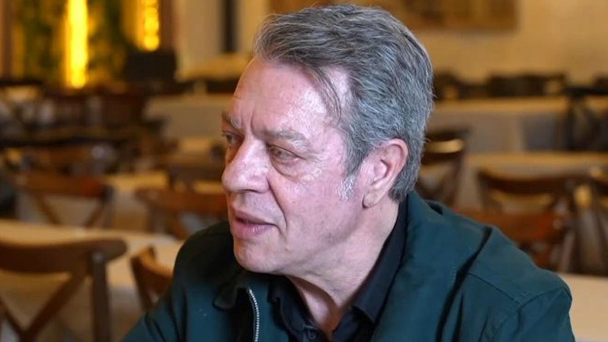 Γιάννης Τσορτέκης: Ένα μπουφάν έχω, γιατί ένα έχω ανάγκη – Δεν χρειάζομαι δεύτερο