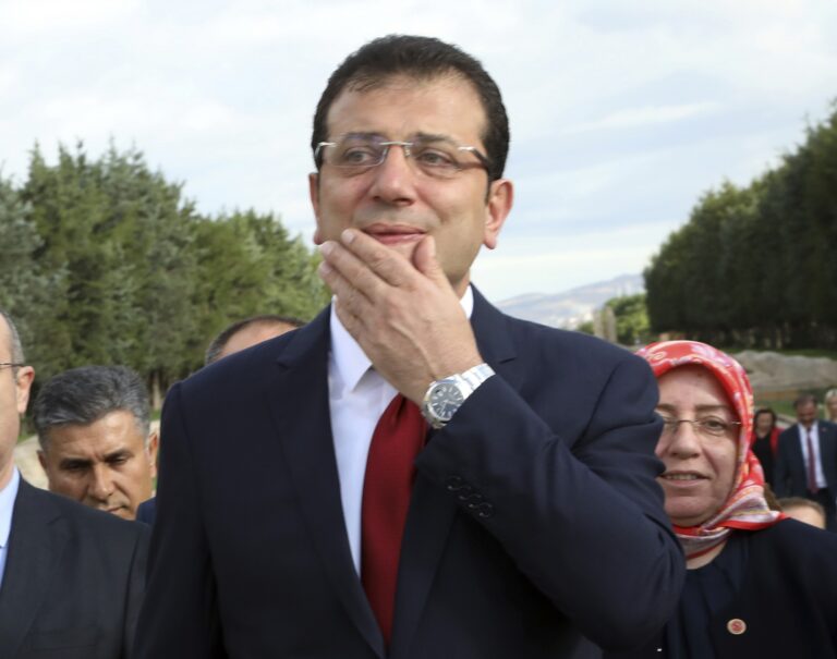 Τουρκία: Εκδόθηκε ένταλμα σύλληψης για τον Εκρέμ Ιμάμογλου - Απαγόρευση συγκεντρώσεων