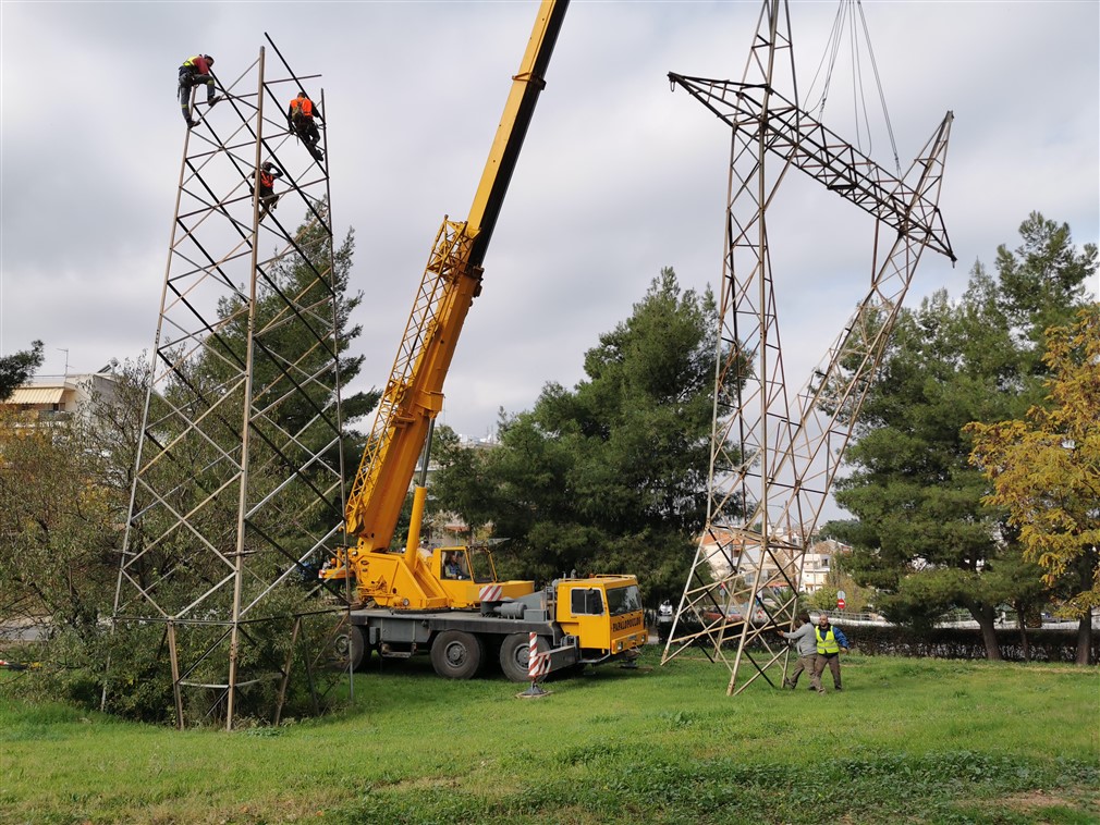 Βούλα: Νεκρός ο 28χρονος χειριστής του γερανού που χτυπήθηκε από ρεύμα
