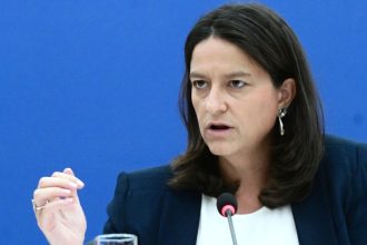 Νίκη Κεραμέως για αύξηση του κατώτατου μισθού: Σημαντικό βήμα ενίσχυσης του διαθέσιμου εισοδήματος των μισθωτών