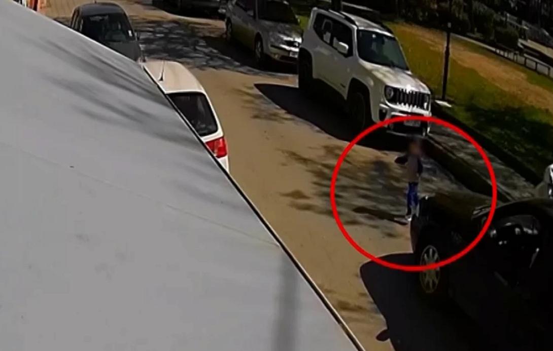 Λάρισα: Με κρανιοεγκεφαλική κάκωση το τρίχρονο αγοράκι που παρασύρθηκε από αυτοκίνητο