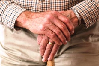 Αύξηση των ασθενών με Πάρκινσον κατά 112% μέχρι το 2050, προβλέπει μελέτη