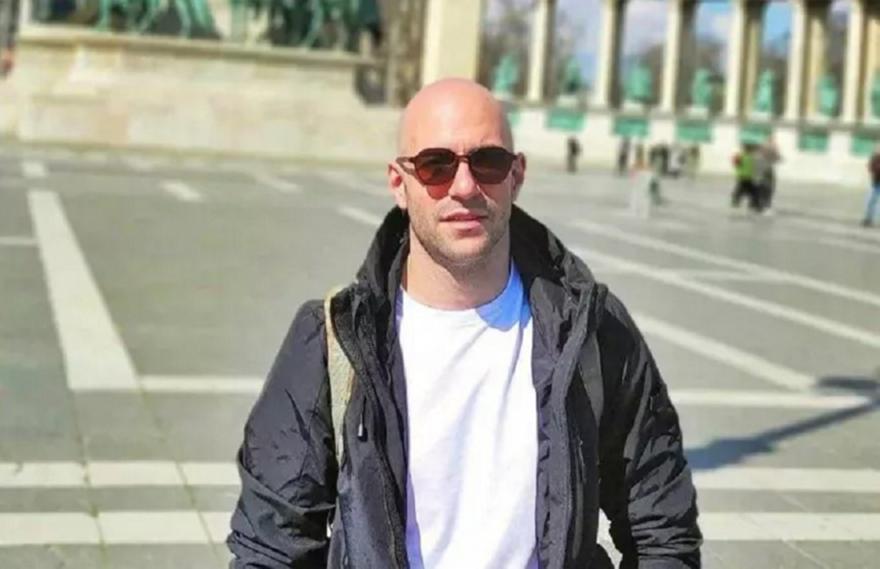 Δολοφονία Λυγγερίδη: Σιωπηλός στο δικαστήριο ο 19χρονος - «Φτου σου σκουπίδι», ξέσπασε ο πατέρας του αστυνομικού