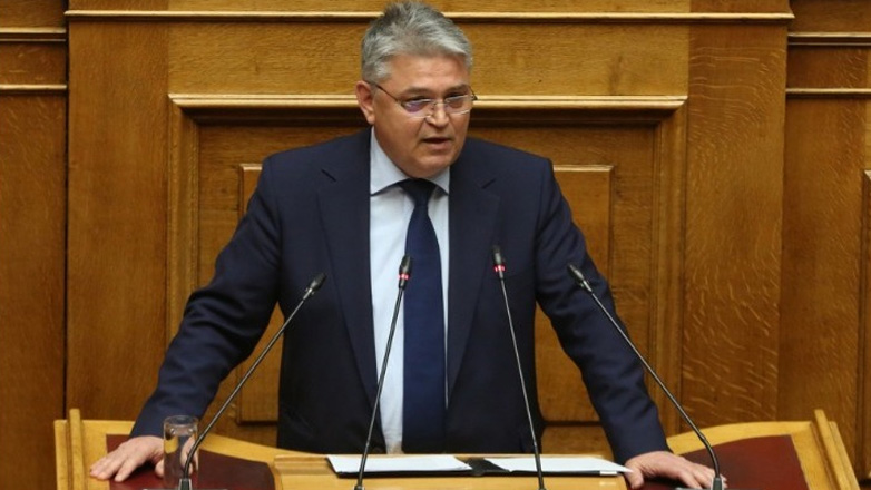 Νατσιός: Να μην τιμωρηθούν οι σπουδαστές της ΣΜΥΝ