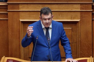 Νίκος Παπαδόπουλος μετά την εισβολή στην Εθνική Πινακοθήκη: «Όποιος βρίζει τον Χριστό είναι ήρωας, όποιος τον στηρίζει κρατείται»