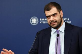 Μαρινάκης: Τον λαό εμπαίζουν εκείνοι που παρουσιάζουν ως «αποκάλυψη» κάτι που έχει απαντηθεί ένα χρόνο πριν στη Βουλή