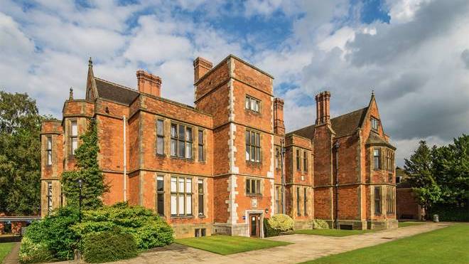 Το πανεπιστήμιο του York θα καταθέσει αίτηση για παράρτημα στην Ελλάδα