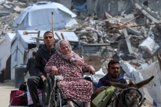 Γάζα: Νεκροί μητέρα και μωρό έξι μηνών – 142.000 νέοι εκτοπισμένοι