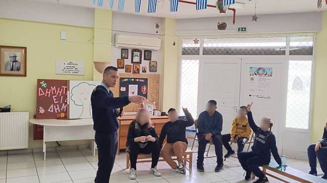 ΕΛ.ΑΣ: Ενημερωτικές δράσεις σε μαθητές, γονείς και εκπαιδευτικούς στην Αιτωλοακαρνανία