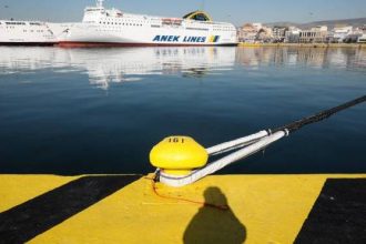ΠΝΟ: Δένουν τα πλοία στα 9 Απριλίου - Συμμετοχή στην απεργία της ΓΣΕΕ