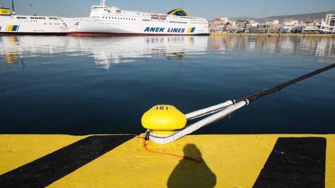 ΠΝΟ: Δένουν τα πλοία στα 9 Απριλίου - Συμμετοχή στην απεργία της ΓΣΕΕ