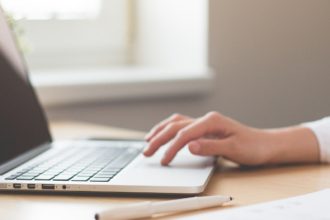 Και κύκλωμα παράνομης απόκτησης τίτλων γλωσσομάθειας στη Ρόδο - Αποκαλύφθηκε στο πλαίσιο της έρευνας για την υπόθεση διαφθοράς στην Πολεοδομία