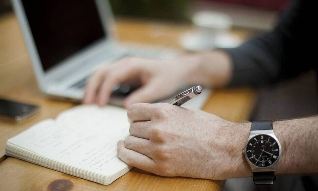 Αναδρομικά έως 2.000 ευρώ στο Δημόσιο - Οι δικαιούχοι