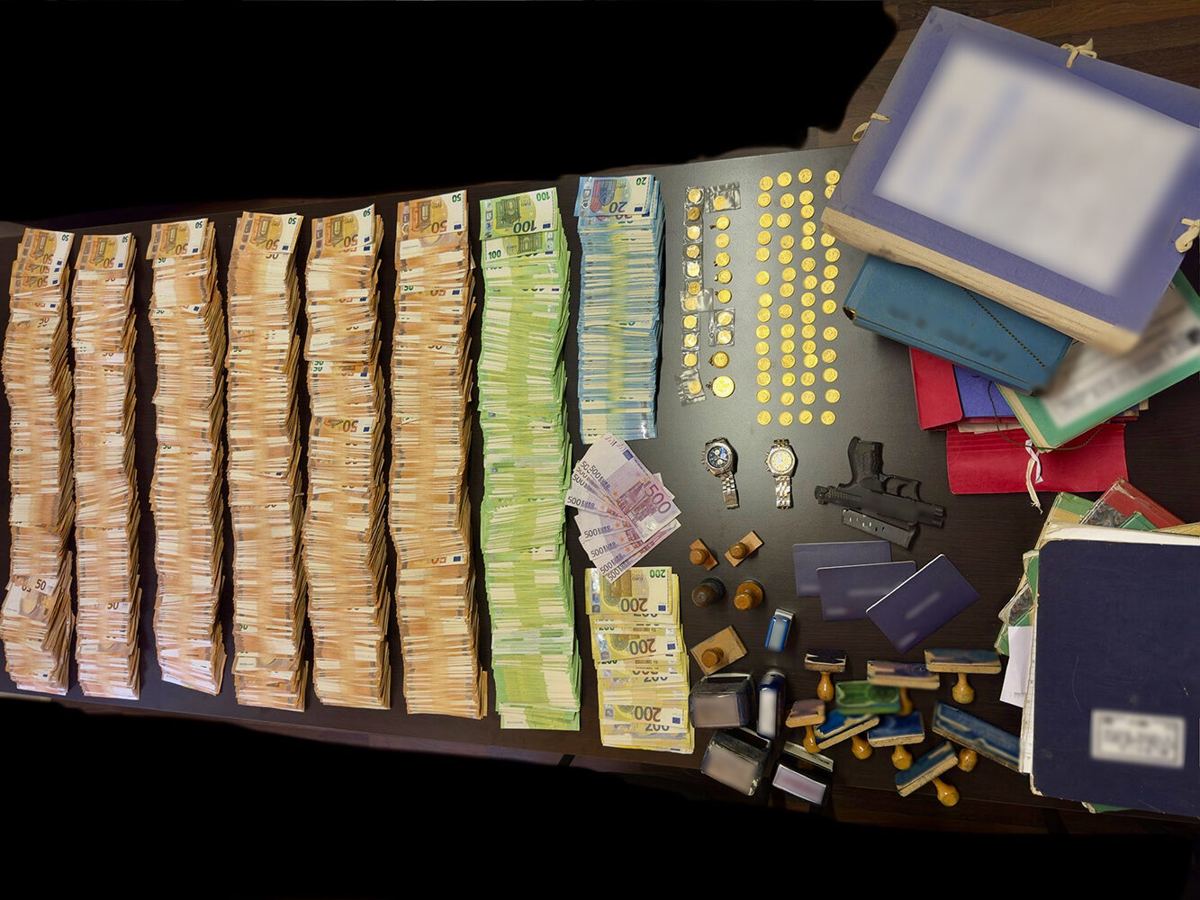 Πολεοδομία Ρόδου: Σε αναστολή καθηκόντων πέντε υπάλληλοι που εμπλέκονται στο κύκλωμα - Το πρόστιμο των 4 εκατ. ευρώ και οι ταρίφες του αρχηγού αρχιτέκτονα