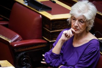 Σία Αναγνωστοπούλου: Απαράδεκτη η στάση του ΕΑΠ για τις διαρροές προσωπικών δεδομένων