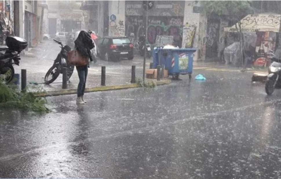 Έκτακτο δελτίο επιδείνωσης καιρού - Πού αναμένονται ισχυρές βροχές και καταιγίδες