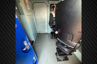 Τέμπη: «Πενθώ το παιδί μου και ακούω ότι μετέφερε παράνομο φορτίο» ξεσπά η μητέρα του μηχανοδηγού της εμπορικής αμαξοστοιχίας