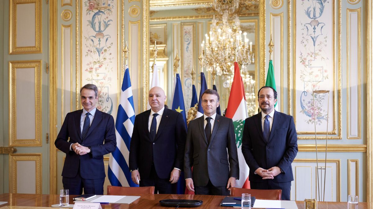 Μητσοτάκης: Εξέφρασα τον αποτροπιασμό μου στον Πρόεδρο της Συρίας για τις σφαγές Χριστιανών