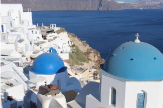 «Τουρισμός για όλους 2025»: Έως τη Δευτέρα οι αιτήσεις για τα voucher ύψους έως 600 ευρώ