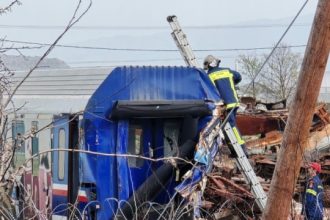 Από διασπορά ελαίων του μετασχηματιστή η πυρόσφαιρα στα Τέμπη, λέει πόρισμα Βρετανού πραγματογνώμονα