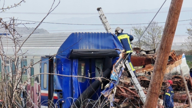 Από διασπορά ελαίων του μετασχηματιστή η πυρόσφαιρα στα Τέμπη, λέει πόρισμα Βρετανού πραγματογνώμονα