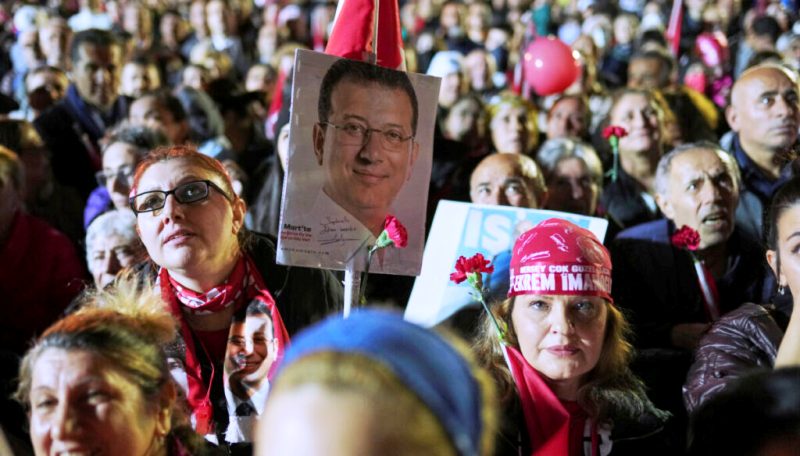 Τουρκία: Ελεύθεροι αφέθηκαν οκτώ δημοσιογράφοι