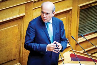 Χατζηδάκης: Όσο πιο γενναίες είναι οι αποφάσεις για την ευρώ – άμυνα, τόσο μεγαλύτερο περιθώριο θα έχουμε με τους φόρους