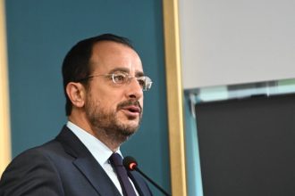 Χριστοδουλίδης: Θα διαβιβάσω το μήνυμα της Τεχεράνης για τερματισμό της ισραηλινής επίθεσης στον Νετανιάχου