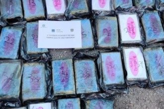 Έκρυβαν 54 κιλά κοκαΐνης σε φορτίο με μπανάνες στον Πειραιά