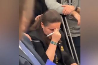 Η viral αντίδραση της πρέσβειρας της Ουκρανίας, Οξάνα Μαρκάροβα, που βρέθηκε μπροστά στον τσακωμό Τραμπ - Ζελένσκι