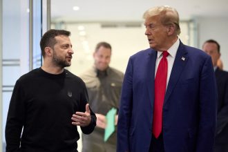 Τραμπ μετά την επικοινωνία με τον Ζελένσκι: «Είμαστε σε καλό δρόμο»