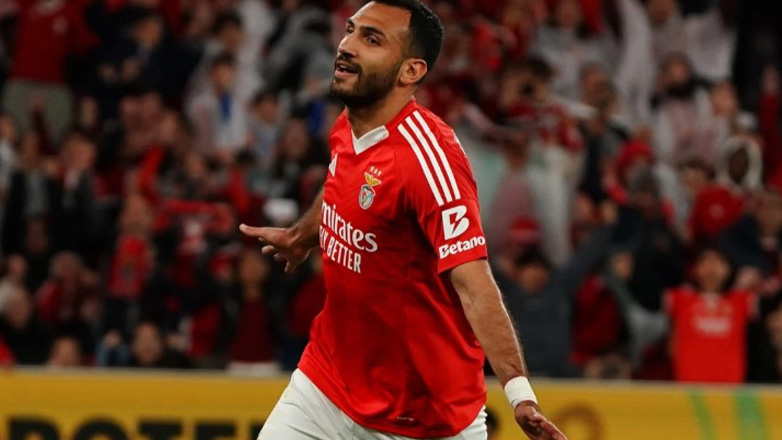 Ο Παυλίδης έβαλε τρία γκολ και έδιωξε τους οπαδούς της Πόρτο από το γήπεδο