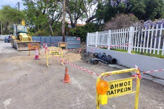 Επείγουσες εργασίες απόφραξης και αντικατάστασης αγωγού ομβρίων στο Ακταίο