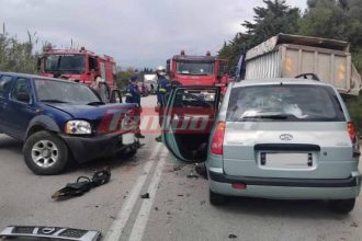 Σοβαρό τροχαίο με εγκλωβισμό τραυματιών στην Οβρυά - Συγκρούστηκαν φορτηγό, ΙΧ και αγροτικό (ΦΩΤΟ)